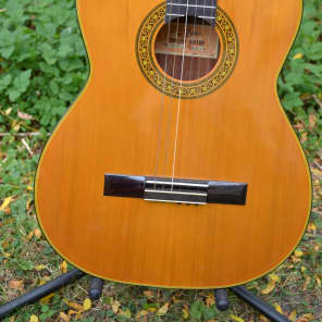 Vintage Aria Concert Guitar AC-8 1970's Classical Guitar Vintage Aria Concert Guitar AC-8 1970's Classical Guitar
