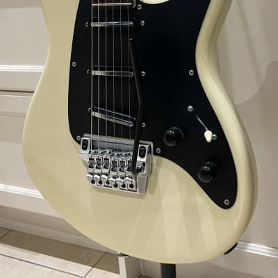 1985 Ibanez RS430-WH Roadstar II Deluxe in White image 5