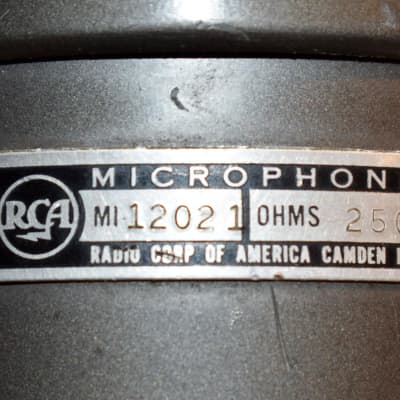 RCA  -  MI 1202 1  -  Microphone  - 1940's  Era  - Very good Condition image 2