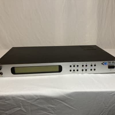 Korg Trinity TR Rackmount 32-Voice Polyphonic Workstation 1998 - Silver