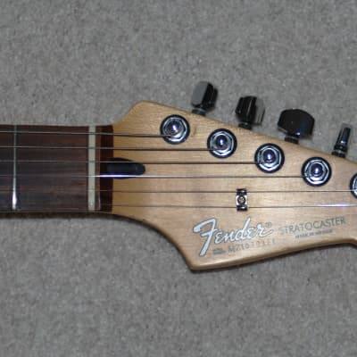 Fender Deluxe Stratocaster 2001 - Black HSS image 8