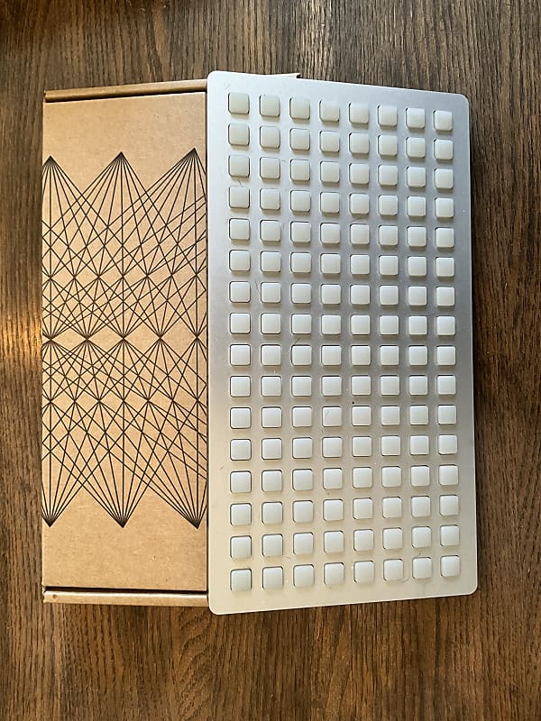 Monome Grid 128 Varibright | eBay