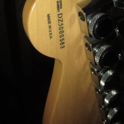 Pre-Owned 2005 American Deluxe Stratocaster Sienna Sunburst w/ Original Case image 7