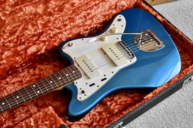 1997 Fender Japan O-Serial JM66 ’62 Reissue Jazzmaster Lake Placid Blue  w/Matching Headstock CIJ Offset