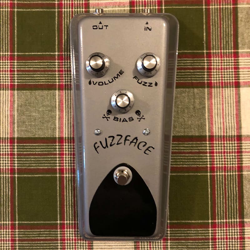 Fuzz Face BC 549 circuit w/ bias control Old school Tone Reverb