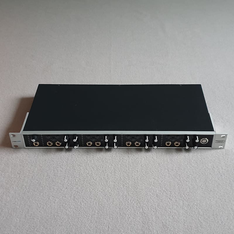 Swissonic Headamp 4