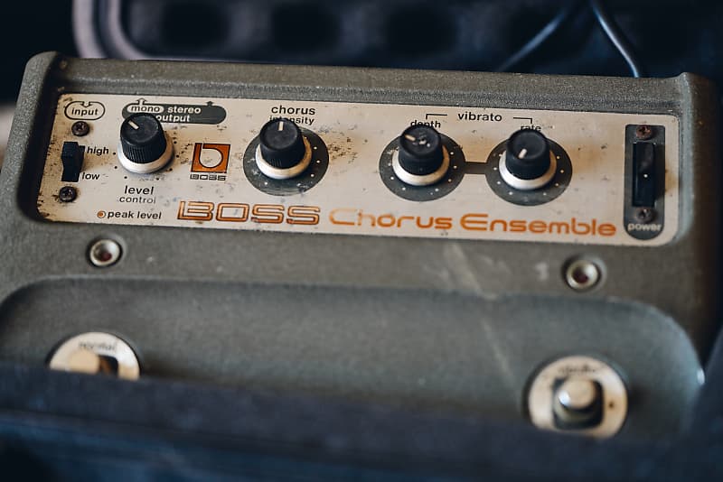 Holy Grail* Roland Boss CE-1 Chorus Ensemble Serial #S000001