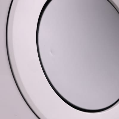 KEF - R3 Series Passive 3-Way Bookshelf Speakers (Pair) - White Gloss image 8