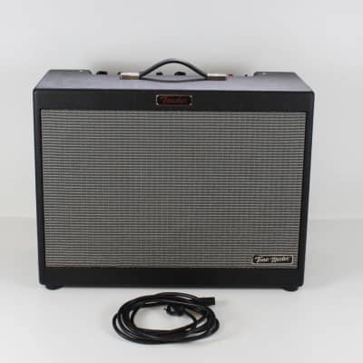 Fender Tone Master FR-12 Amplifier 1000W Black Textured Vinyl