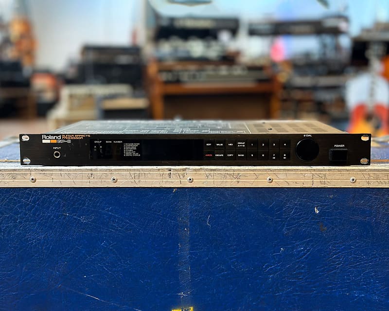Roland GP-8 Guitar Effects Processor Analog Digital Hybrid