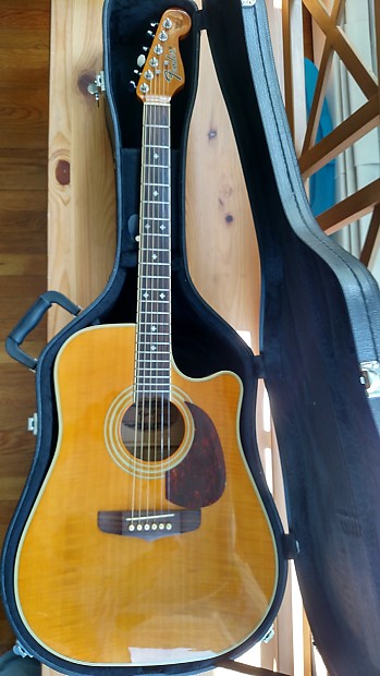 Fender La Brea Acoustic Electric Guitar