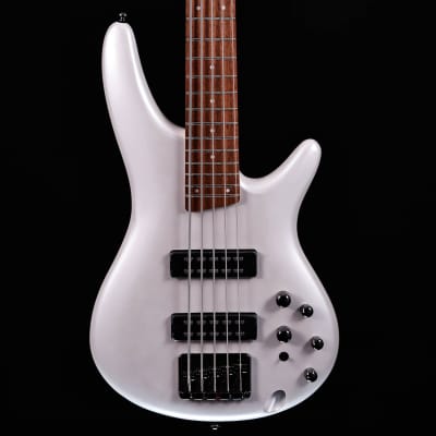 Ibanez SR305EPW SR Soundgear 5-String Bass, Pearl White 7lbs 14.2oz image 4