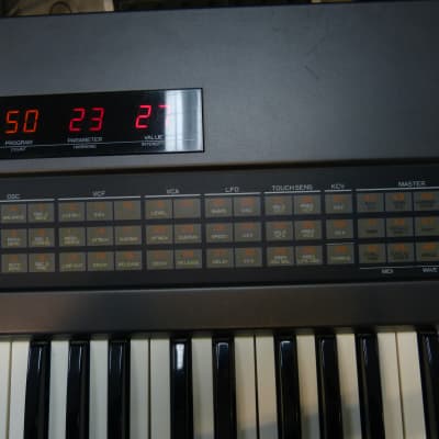Kawai K3 hybrid polyphonic synthesizer with SSM2044 analog filters image 8