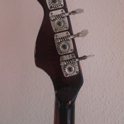 Musima GDR Semi-Hollowbody Bass 1960s 2-tone sunburst very rare image 9