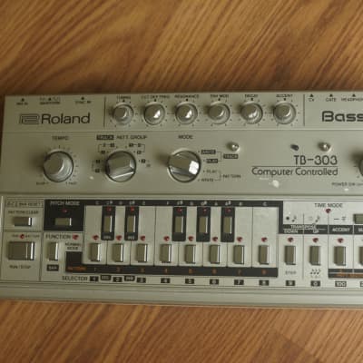 Roland TB-303 Bassline Synthesizer Module 1981 - 1984 - Silver