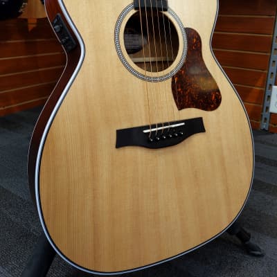 Seagull Maritime SWS Concert Hall Cutaway Presys II 2020s for sale