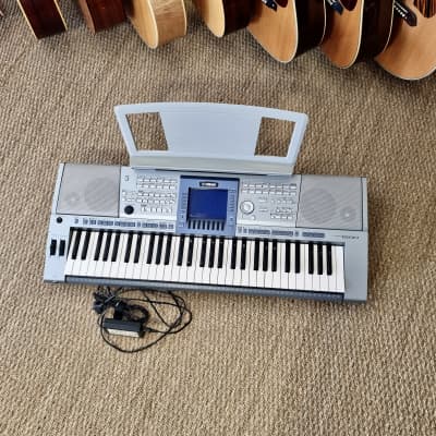 Yamaha PSR-1500 61-Key Arranger Workstation