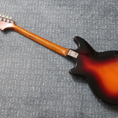 Vintage 1960s Framus 5/155-52 Strato Super 3 Color Sunburst Guitar Small Body Clean image 8