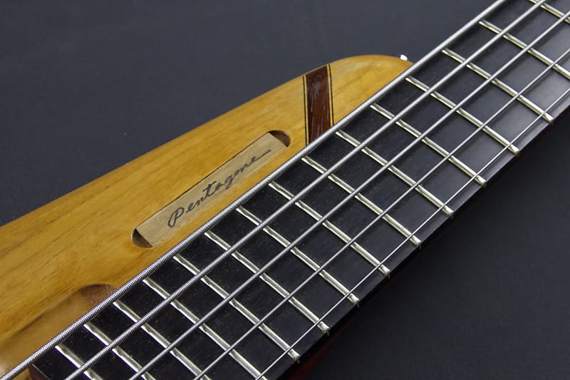 Atlansia Pentagon Bass