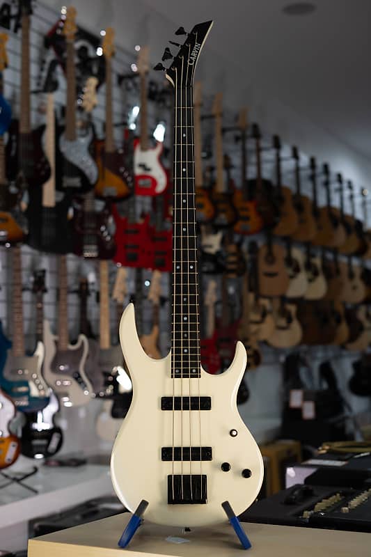 Carvin Lb20 1989 White Reverb