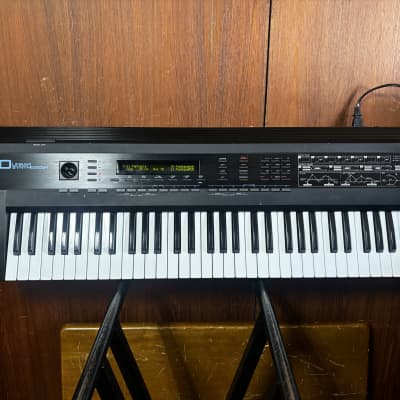 Roland D-50 Linear Synthesizer digital synth New battery!! w/ case