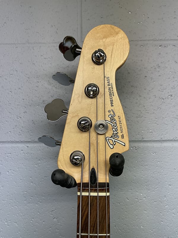 Fender Standard Precision Bass 1991 - 2008 | Reverb Canada