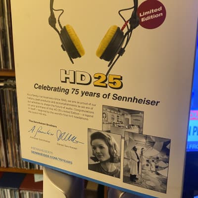 Sennheiser HD 25 Plus Studio Headphones 2010s - Black image 3