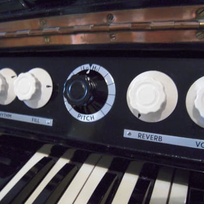Vintage Mellotron MKII (MK2 - MARK II) with flight case. Rare "Tron" from the 60s image 5