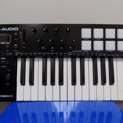 M-Audio Oxygen 25 MKV 25-key Keyboard Controller