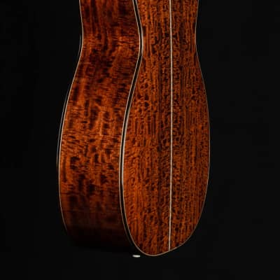 Bourgeois OMC Soloist Custom Aged Tone Adirondack Spruce and Figured Mahogany with Bevel NEW image 23