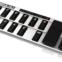 BEHRINGER  FCB1010 ULTRA-FLEXIBLE MIDI FOOT CONTROLLER WITH 2 EXPRESSION PEDALS AND MIDI MERGE FUNCT