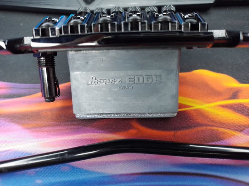 Ibanez Edge Tremolo Cosmo Black | 2ED1R31K | 