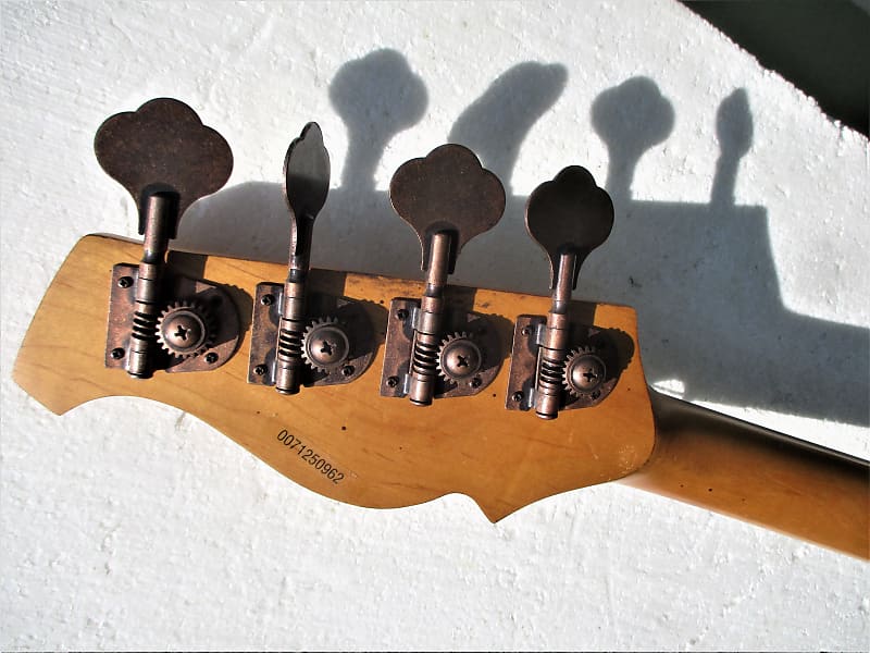 AXLベース AXL Bass Guitar, 34