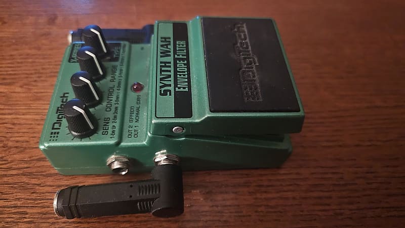 Digitech Synth Wah Envelope Filter | Reverb