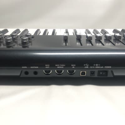 Behringer Motor61 61-Key USB/MIDI Controller with Motorized Faders & Pads - DEMO image 3