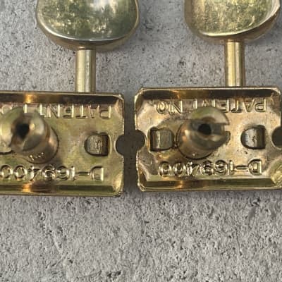 Rare find set of six 6 a side vintage gold 1960s double line Kluson tuners for Fender Stratocaster Jazzmaster Jaguar D-169400 patent image 2