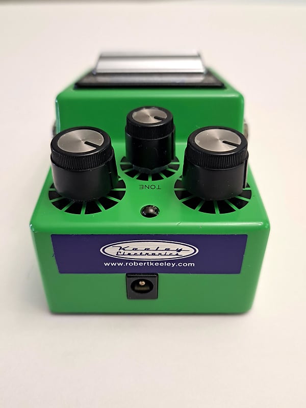 Ibanez TS9 Tube Screamer w/ Keeley Mod Plus + RC4558P Chip Ibanez TS9 Tube Screamer w/ Keeley Mod Plus + RC4558P Chip