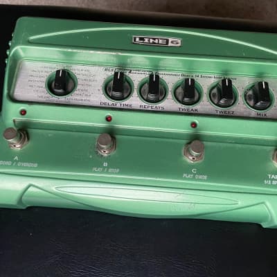 Line 6 DL4 Delay Modeler | Reverb