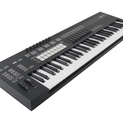 Novation 61SL MkIII Keyboard MIDI Controller [USED] image 2