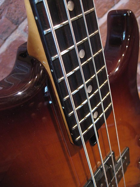 YAMAHA BB-VIS 特製パーツ多数搭載 84年 ショートスケール YAMAHA BB-VIS 特製パーツ多数搭載 84年 ショートスケール