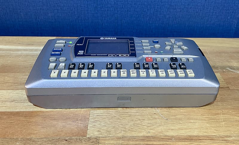 Yamaha QY100 Sequencer | Reverb