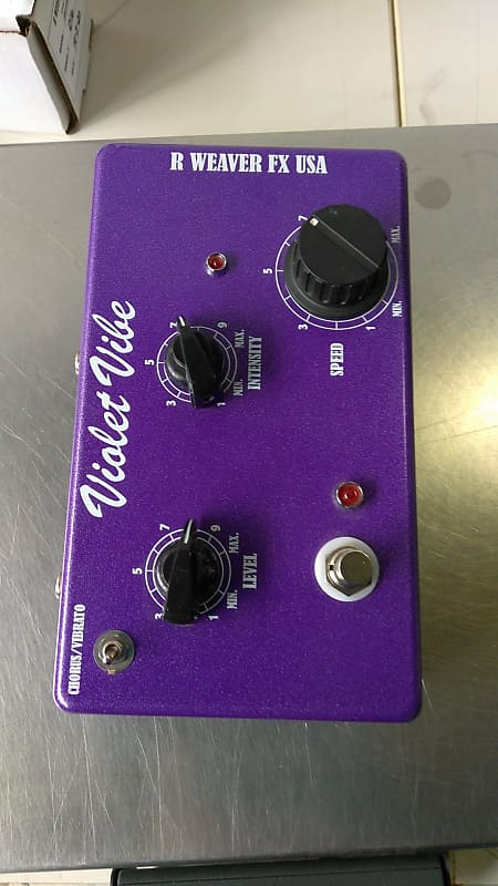 R Weaver FX Violet Vibe (ExP Out) | Reverb