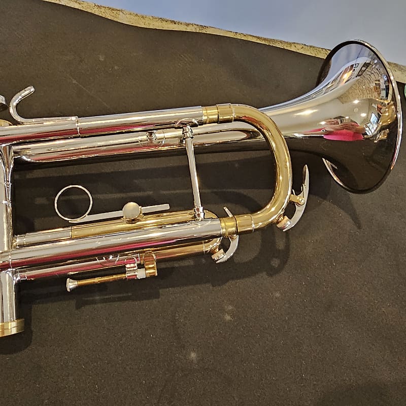 Conn Connstellation 38B Bb Trumpet | Reverb Canada Conn Connstellation 38B Bb Trumpet | Reverb Canada