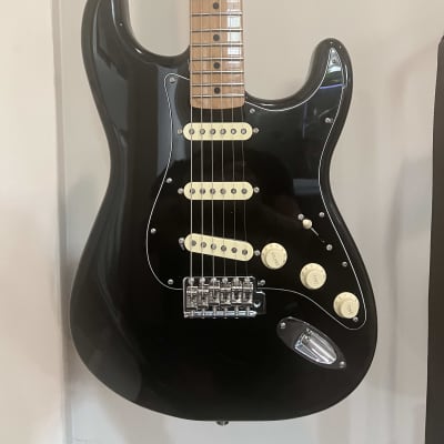Custom Fender Stratocaster | Reverb