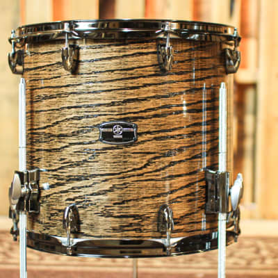 Yamaha Live Custom Hybrid Oak Uzu Natural Drum Set - 20x16, 10x7, 12x8, 14x13 image 7