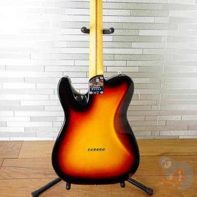 Fender American Ultra Telecaster with Maple Fretboard - Ultraburst image 11
