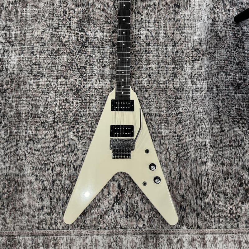 Gibson Flying V Tremolo 2011