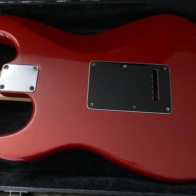 Fender Standard Stratocaster MIM Red image 3