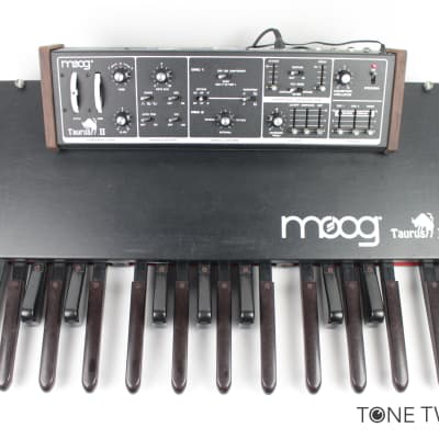 MOOG TAURUS II - Fully Refurbished & Better Than The Rest! -Vintage Bass Synth Pedals Synthesizer 2 VINTAGE SYNTH DEALER