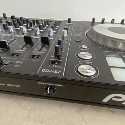 Pioneer DDJ-SZ 4-Channel DJ Controller 2010s - Black image 2